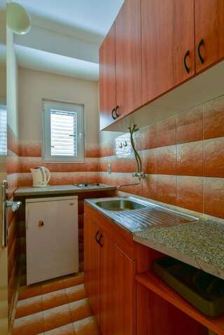 Апартаменты Apartments Srzentic Петровац Апартаменты с 2 спальнями и террасой-8